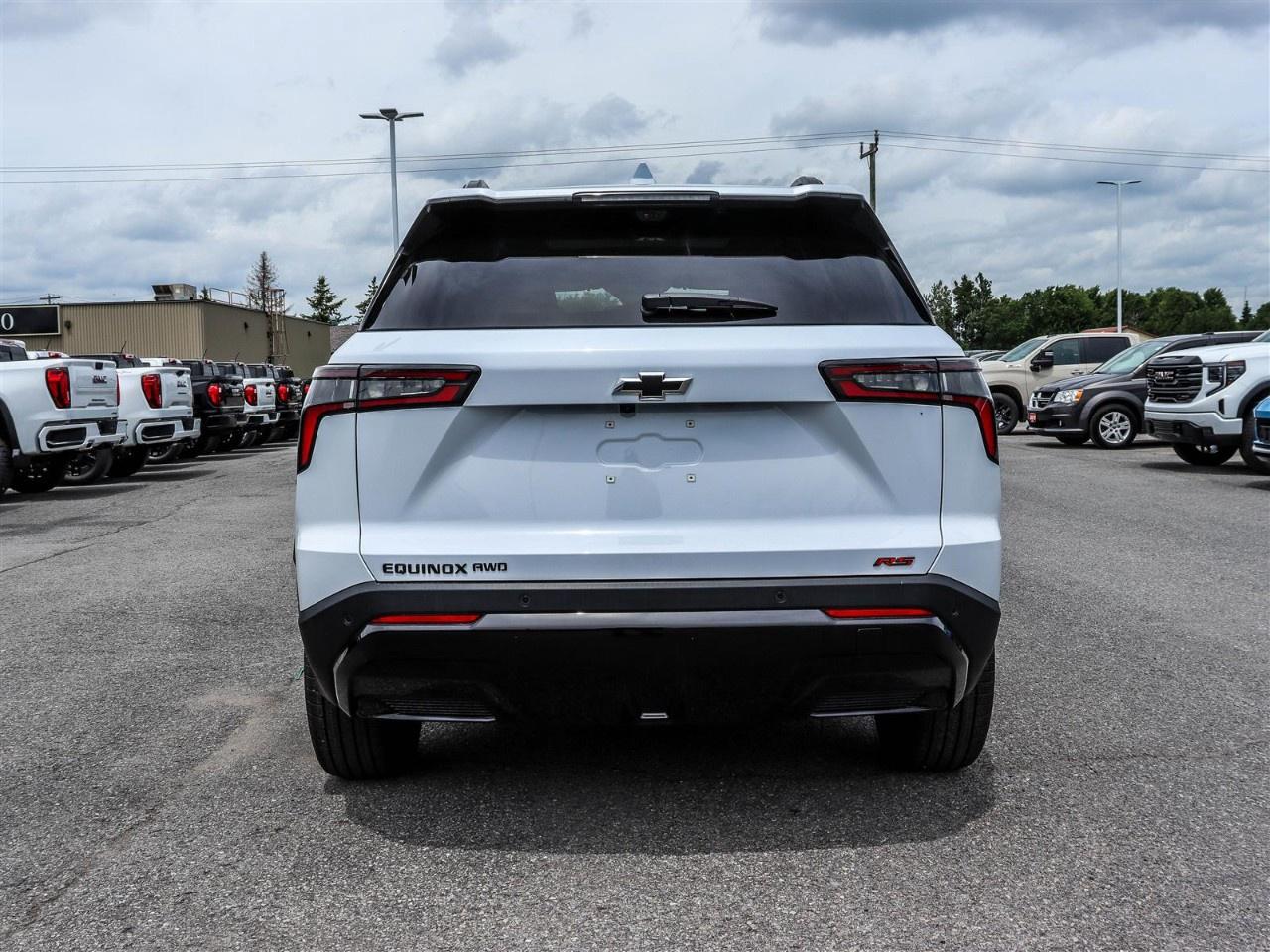 2026 Chevrolet Equinox AWD RS Photo