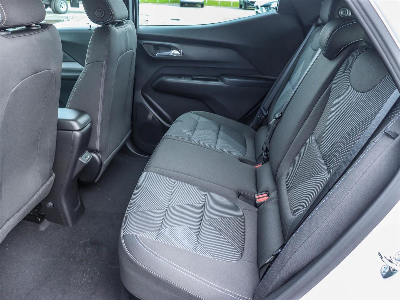 2027 Chevrolet Bolt FWD 4dr LT Photo