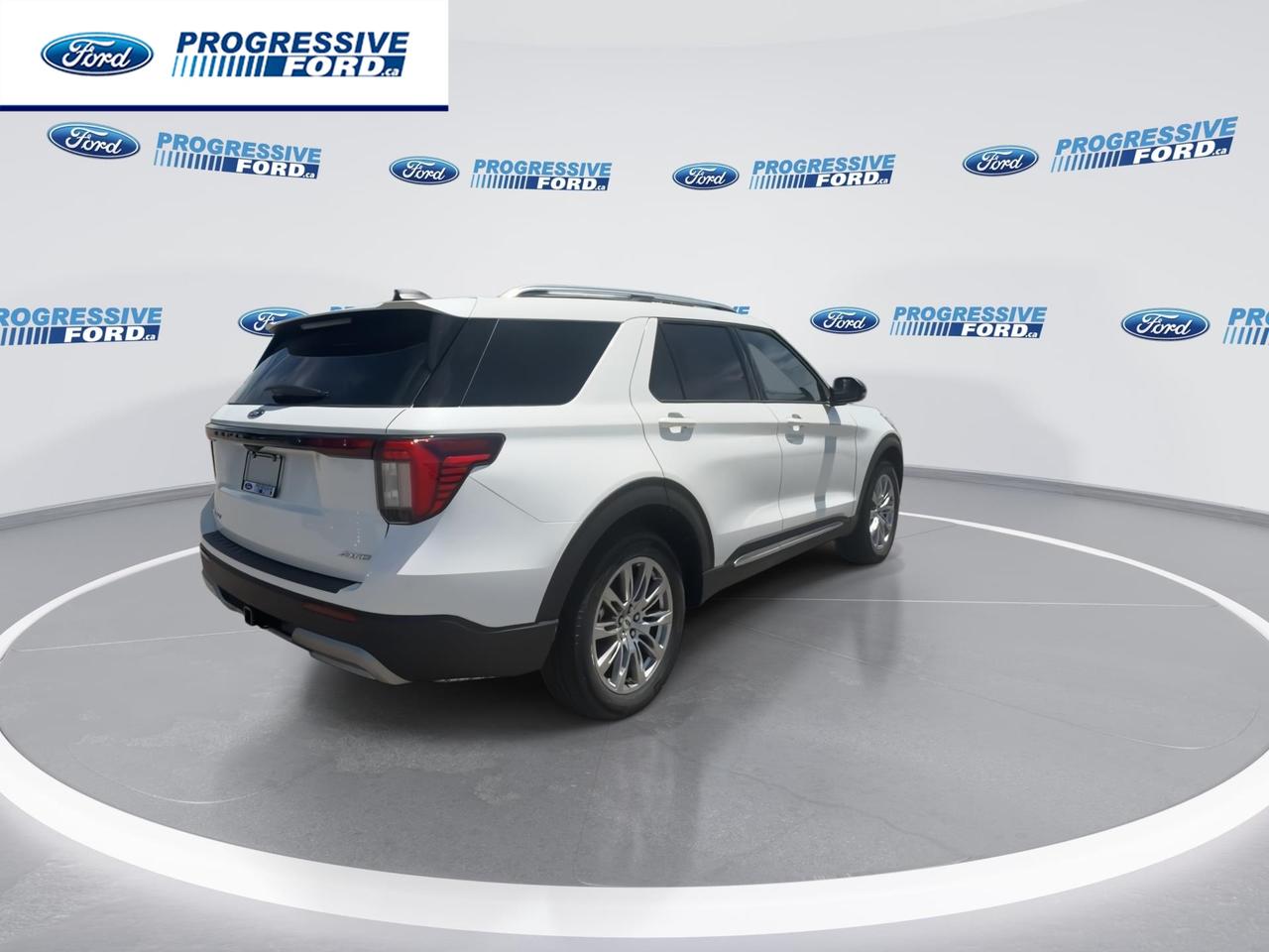 2026 Ford Explorer Platinum 4dr 4x4 Photo