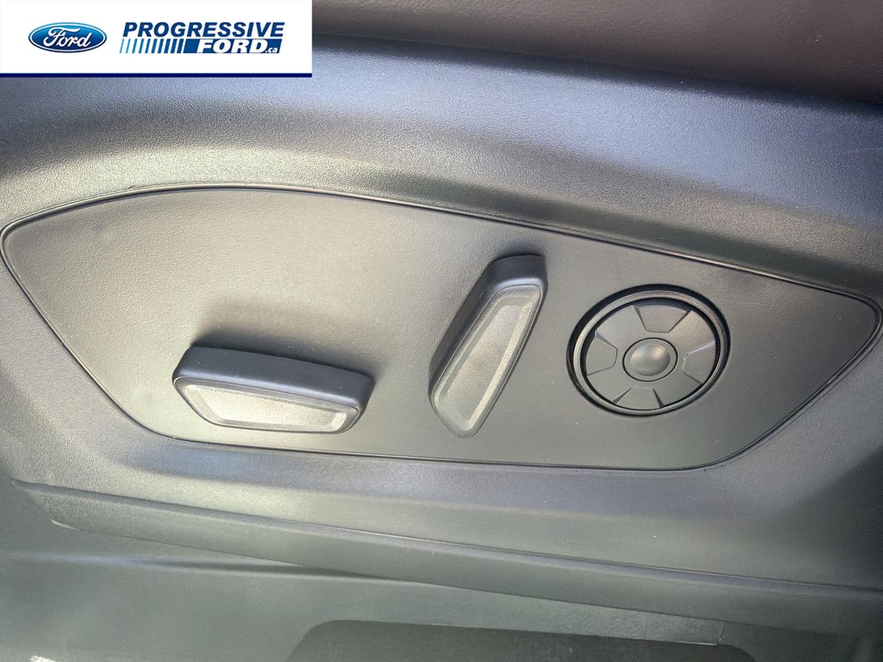 2026 Ford Explorer Platinum 4dr 4x4 Photo