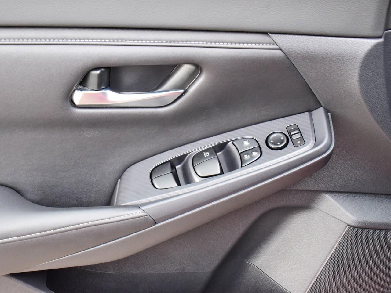 2022 Nissan Sentra SV 4DR SEDAN Photo