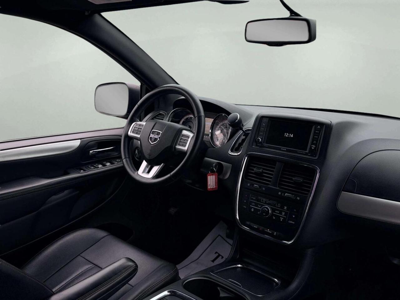 2017 Dodge Grand Caravan GT Photo