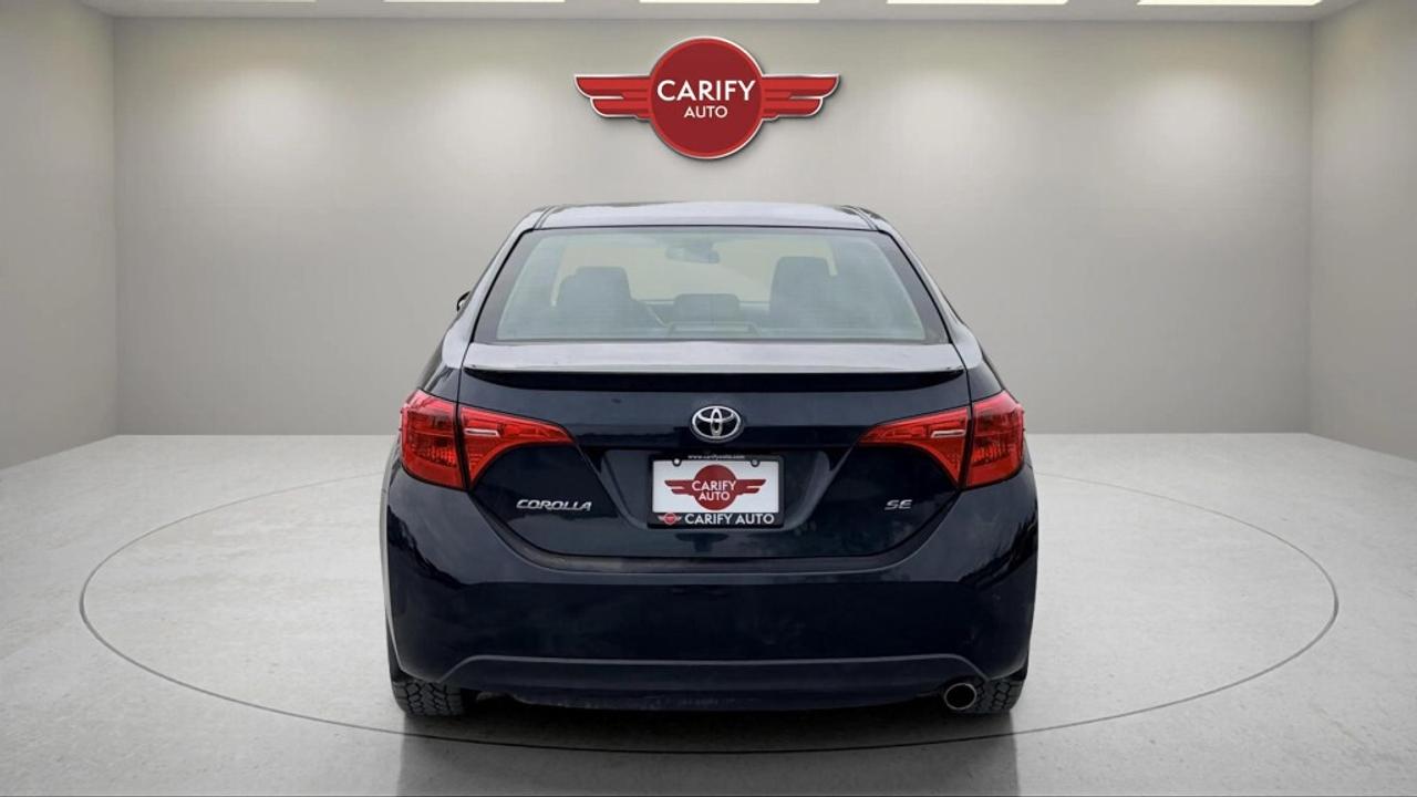 2018 Toyota Corolla SE 4dr Sedan CVT Photo