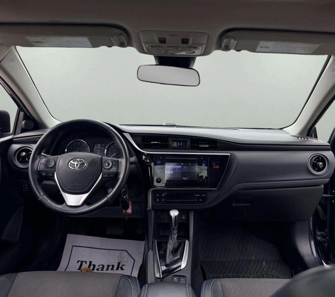 2018 Toyota Corolla SE 4dr Sedan CVT Photo