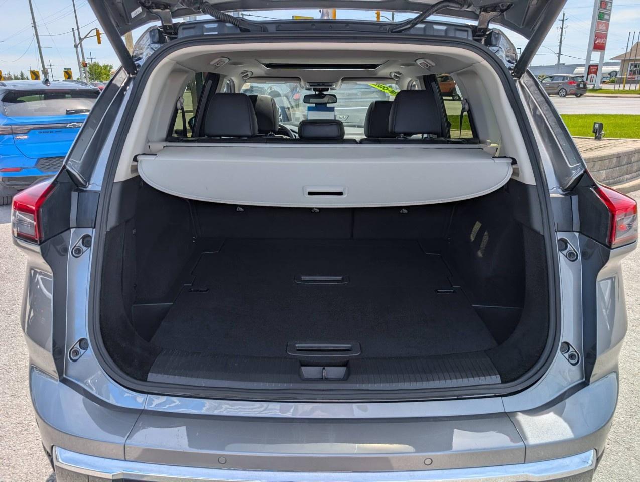 2024 Nissan Rogue AWD Platinum Photo