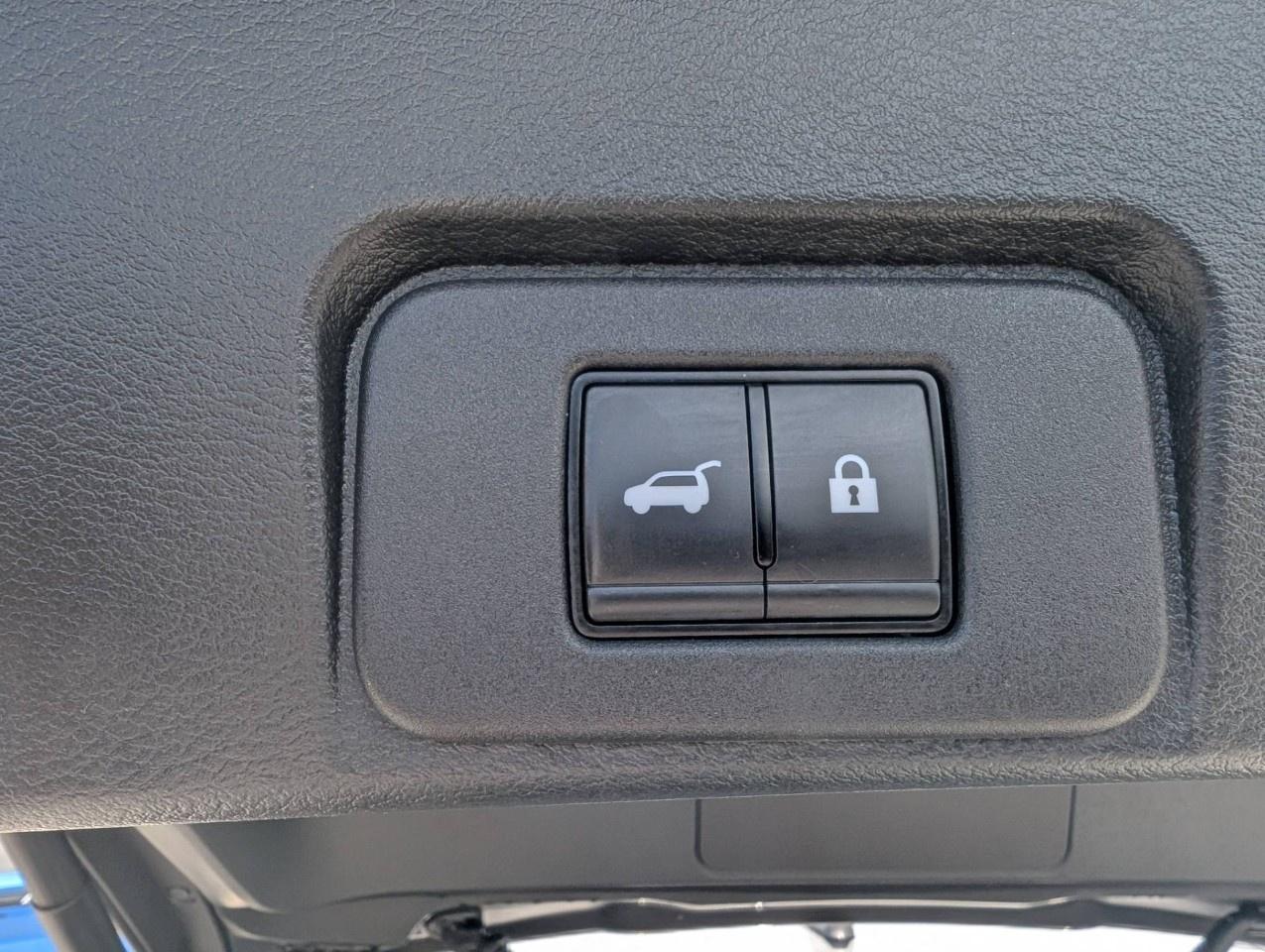 2024 Nissan Rogue AWD Platinum Photo