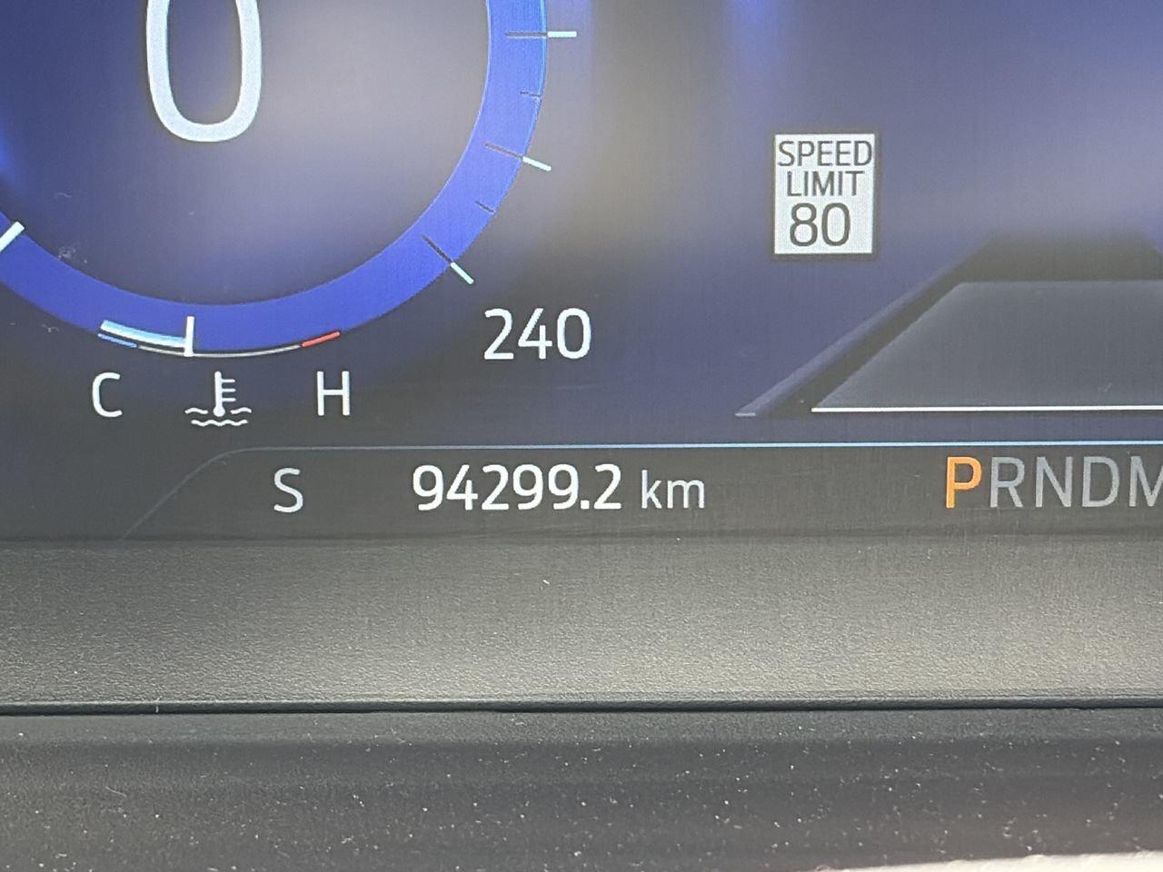 2020 Ford Explorer ST AWD WINTER/SUMMER TIRES   HEATED/VENTED SEATS Photo