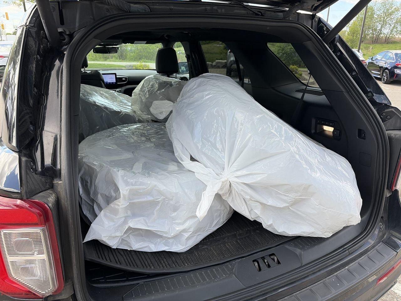 2020 Ford Explorer ST AWD WINTER/SUMMER TIRES   HEATED/VENTED SEATS Photo