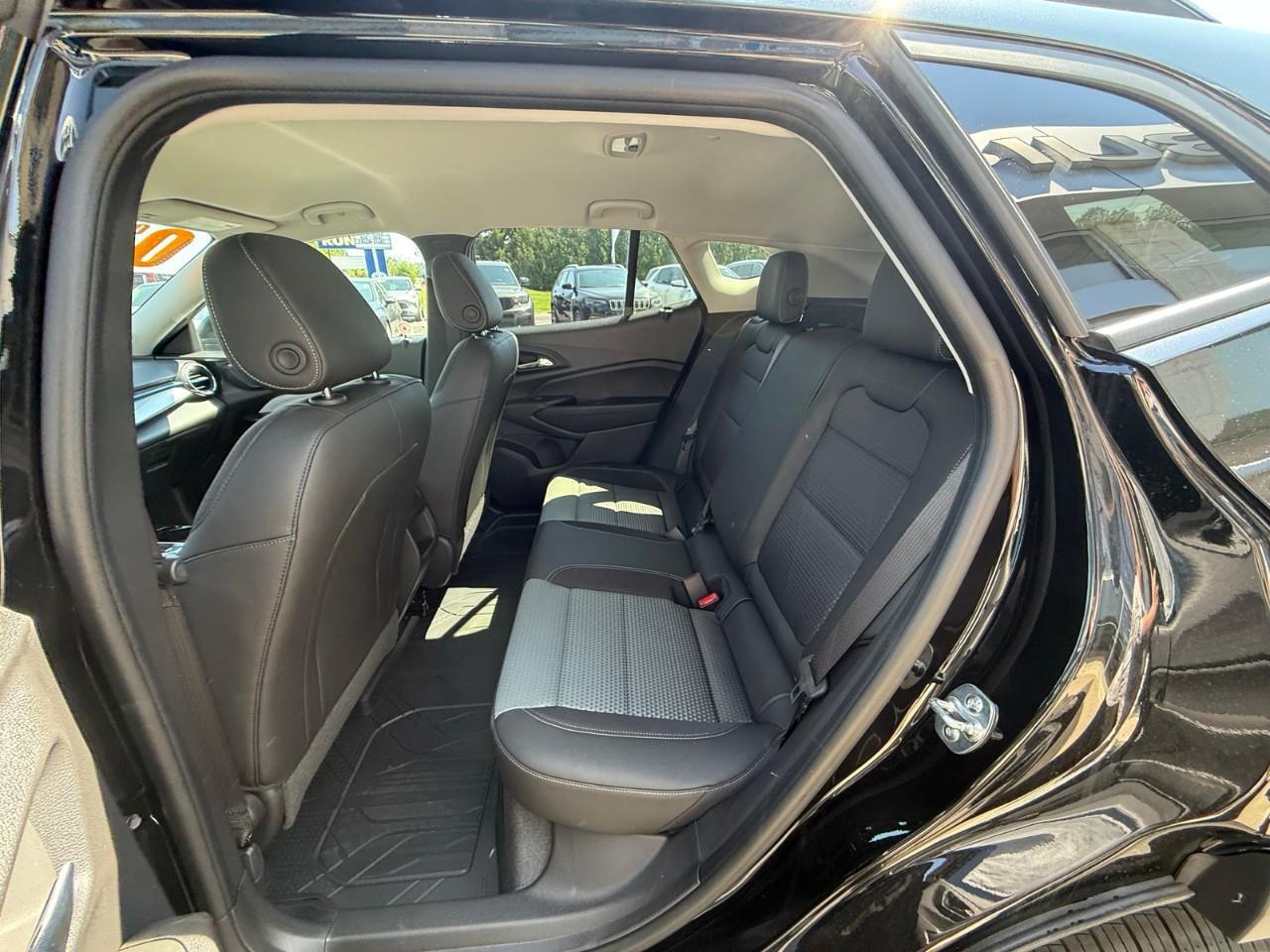 2026 Chevrolet Trax LT 4dr Front-Wheel Drive Photo