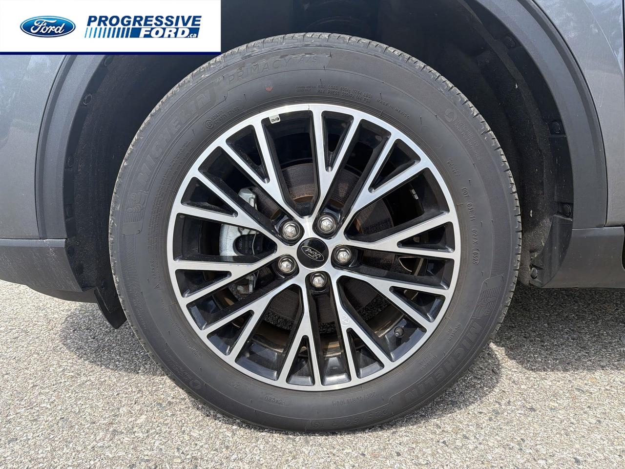 2025 Ford Escape PHEV 4dr Front-Wheel Drive Photo