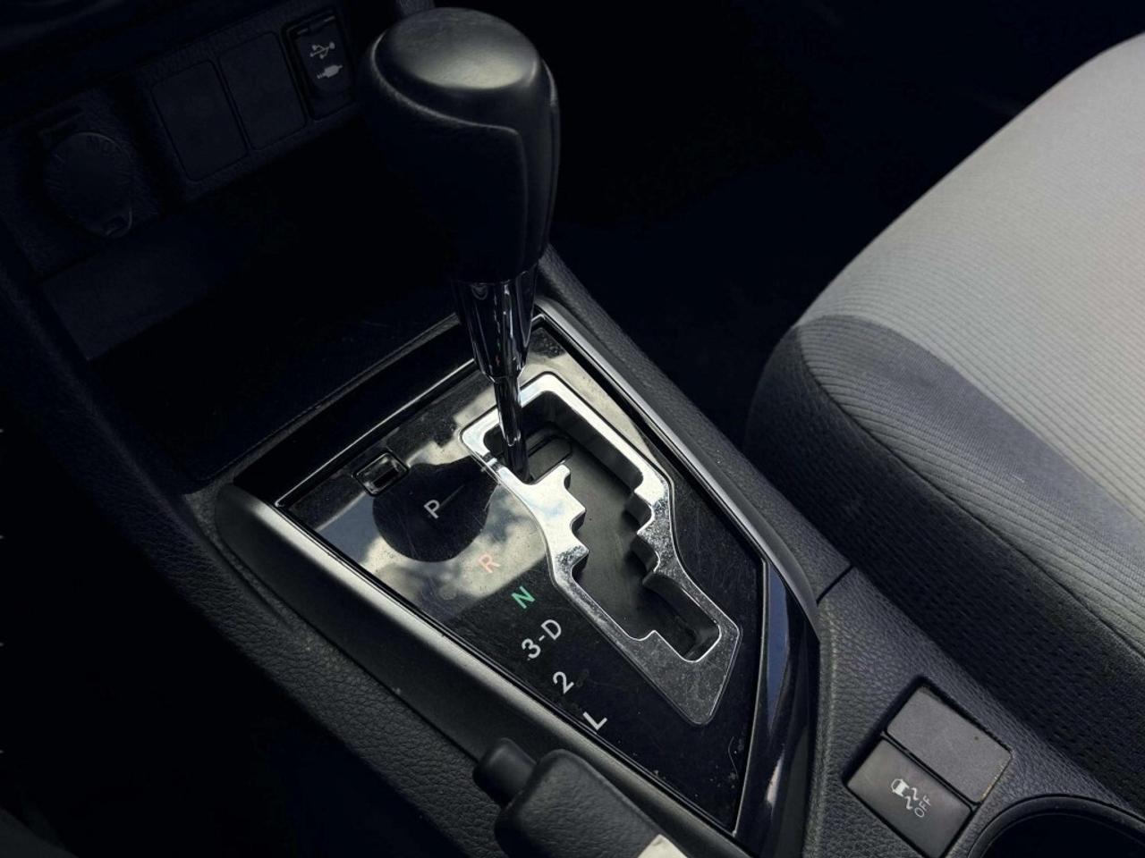 2016 Toyota Corolla CE Photo