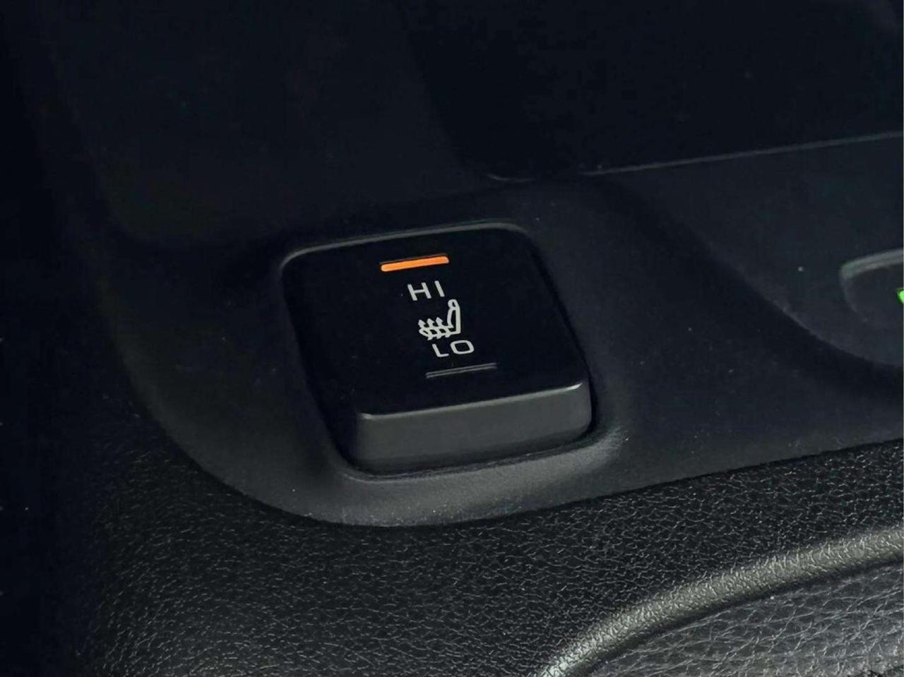 2020 Toyota Corolla SE Photo