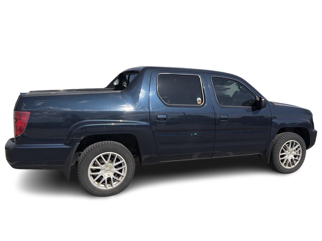 2009 Honda Ridgeline DX 4WD SOLD AS/IS   WINTER/SUMMER TIRES   TONNEAU Photo