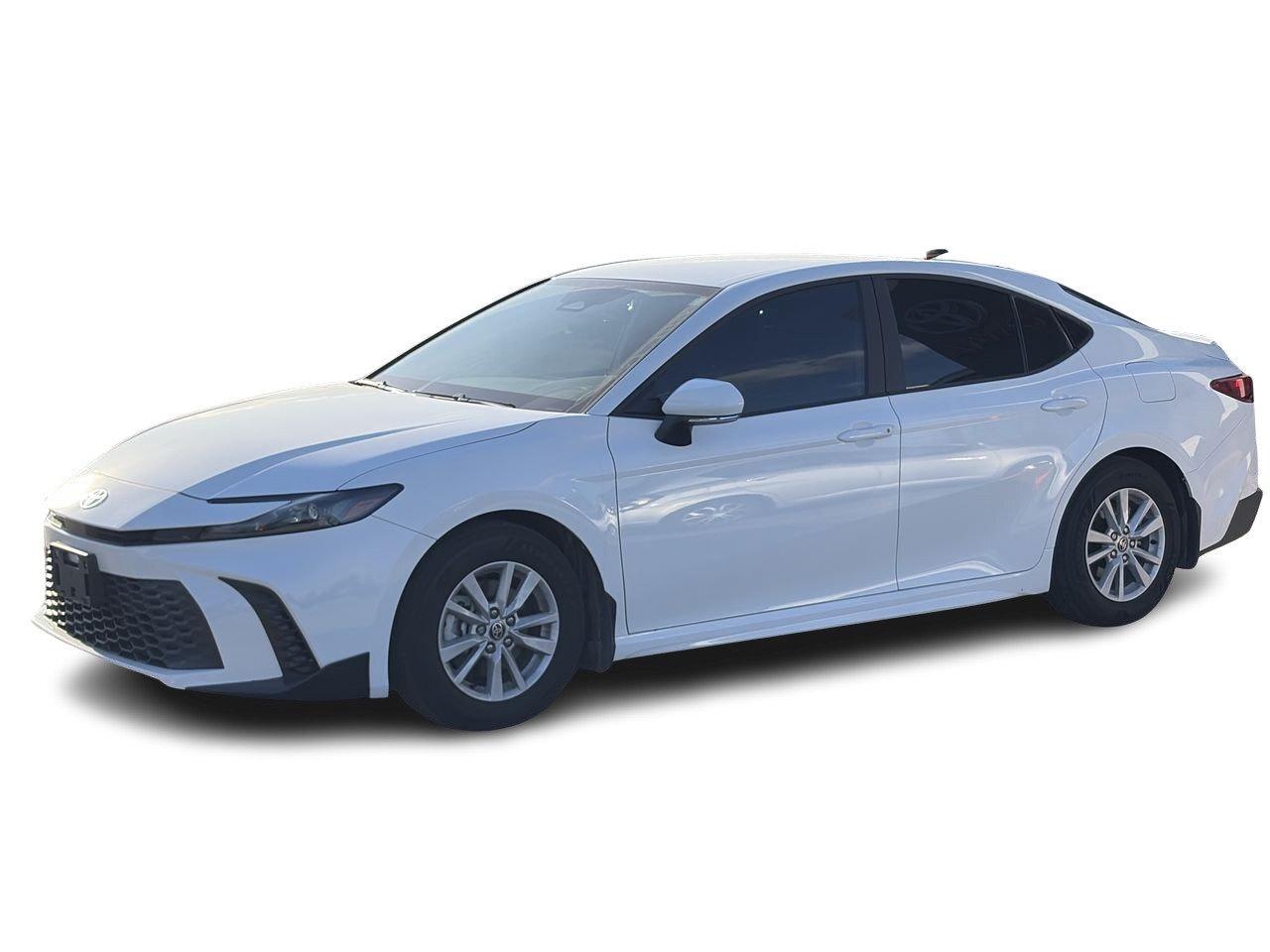2026 Toyota Camry Hybrid SE FWD 6.95%TCUV   HEATED STEERING   HEATED SEATS Photo
