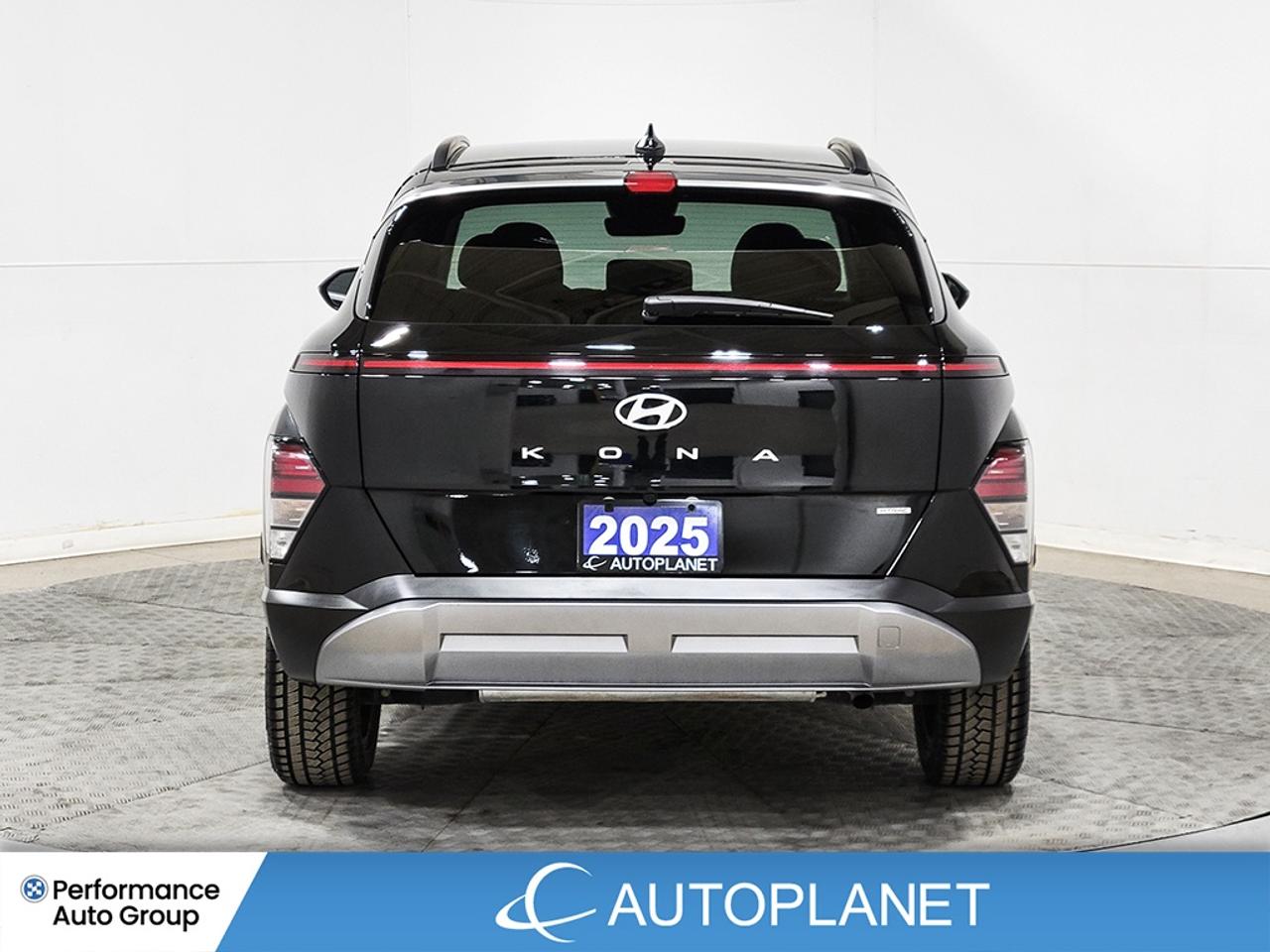 2025 Hyundai KONA Preferred AWD, Trend Pkg, Sunroof, Back Up Cam! Photo