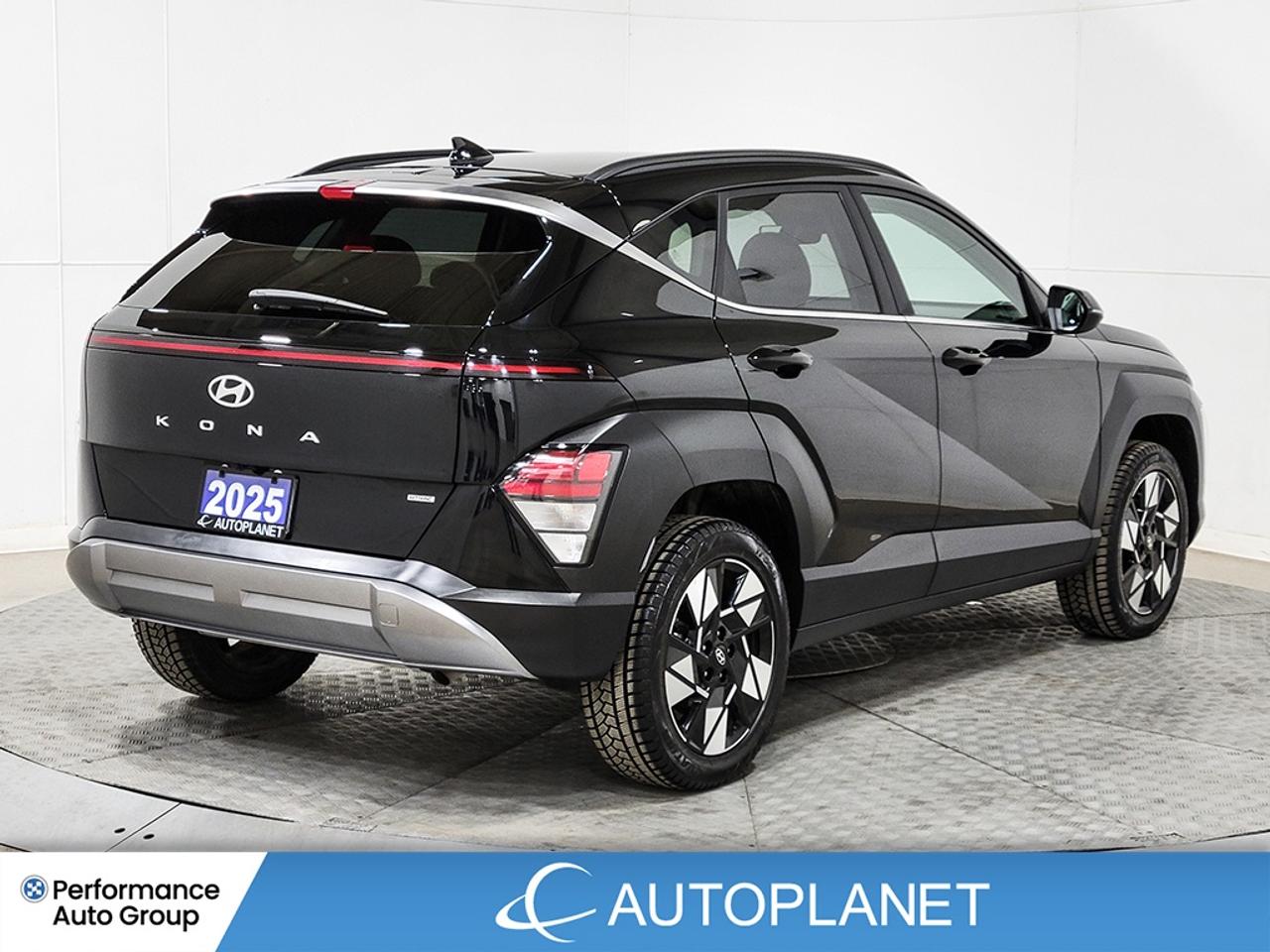 2025 Hyundai KONA Preferred AWD, Trend Pkg, Sunroof, Back Up Cam! Photo