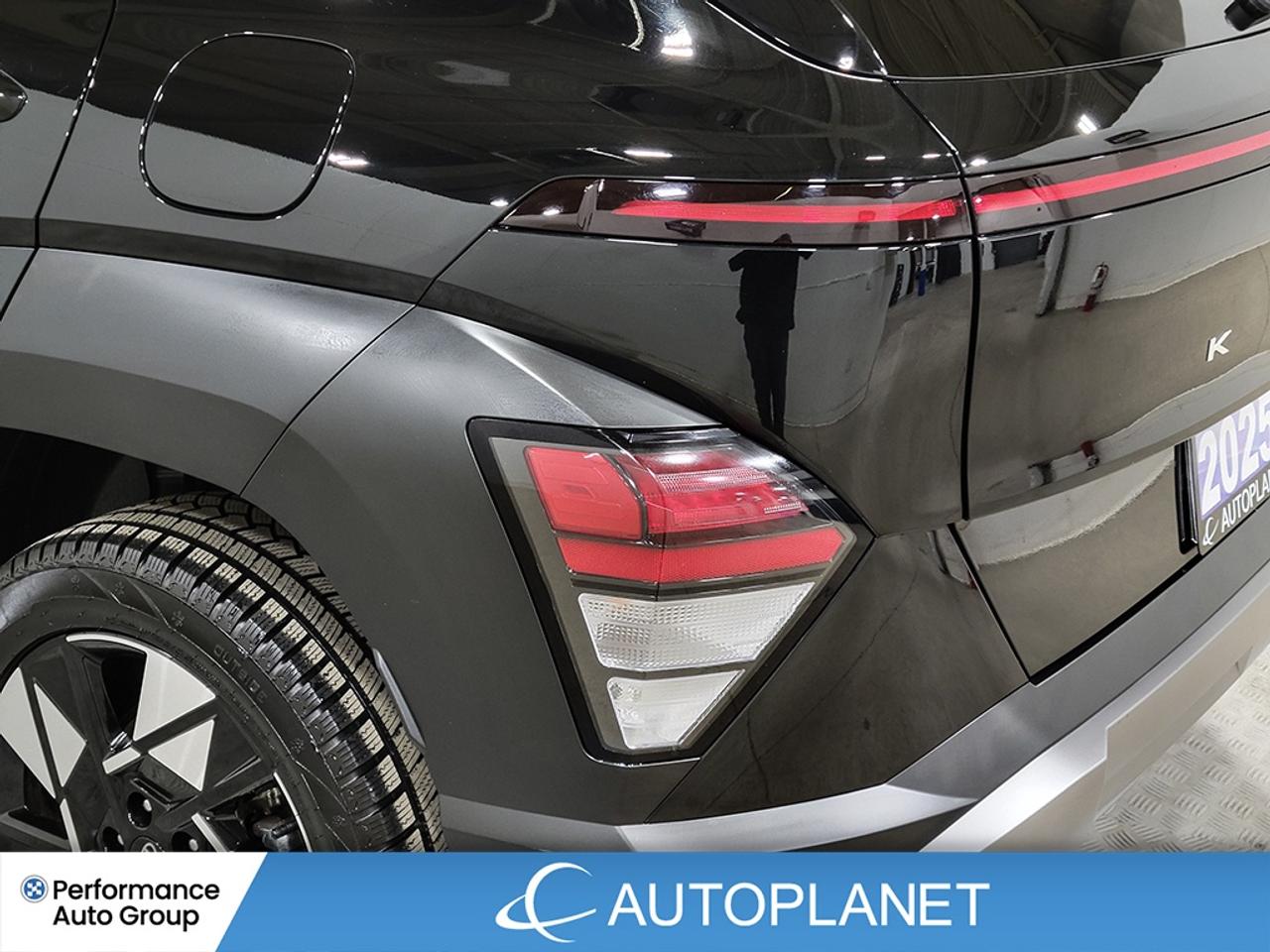 2025 Hyundai KONA Preferred AWD, Trend Pkg, Sunroof, Back Up Cam! Photo