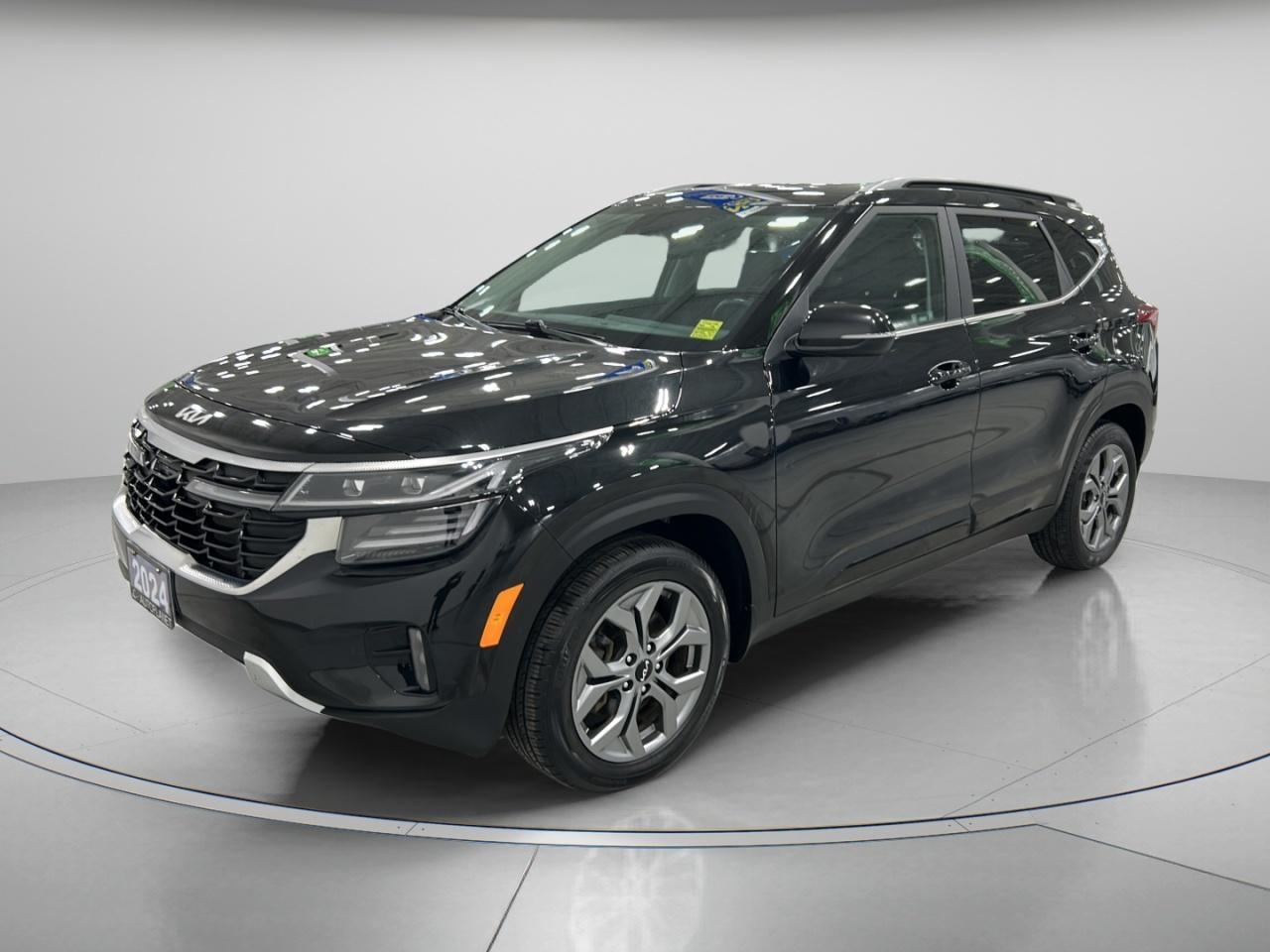 2024 Kia Seltos EX AWD, Sunroof, Apple CarPlay, Remote Start! Photo