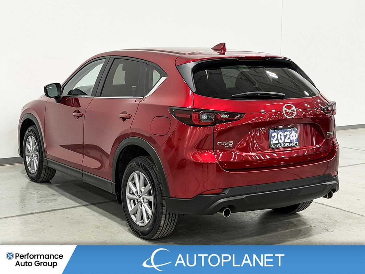 2024 Mazda CX-5 GS AWD, Back Up Cam, Heated Seats, Apple CarPlay! Photo