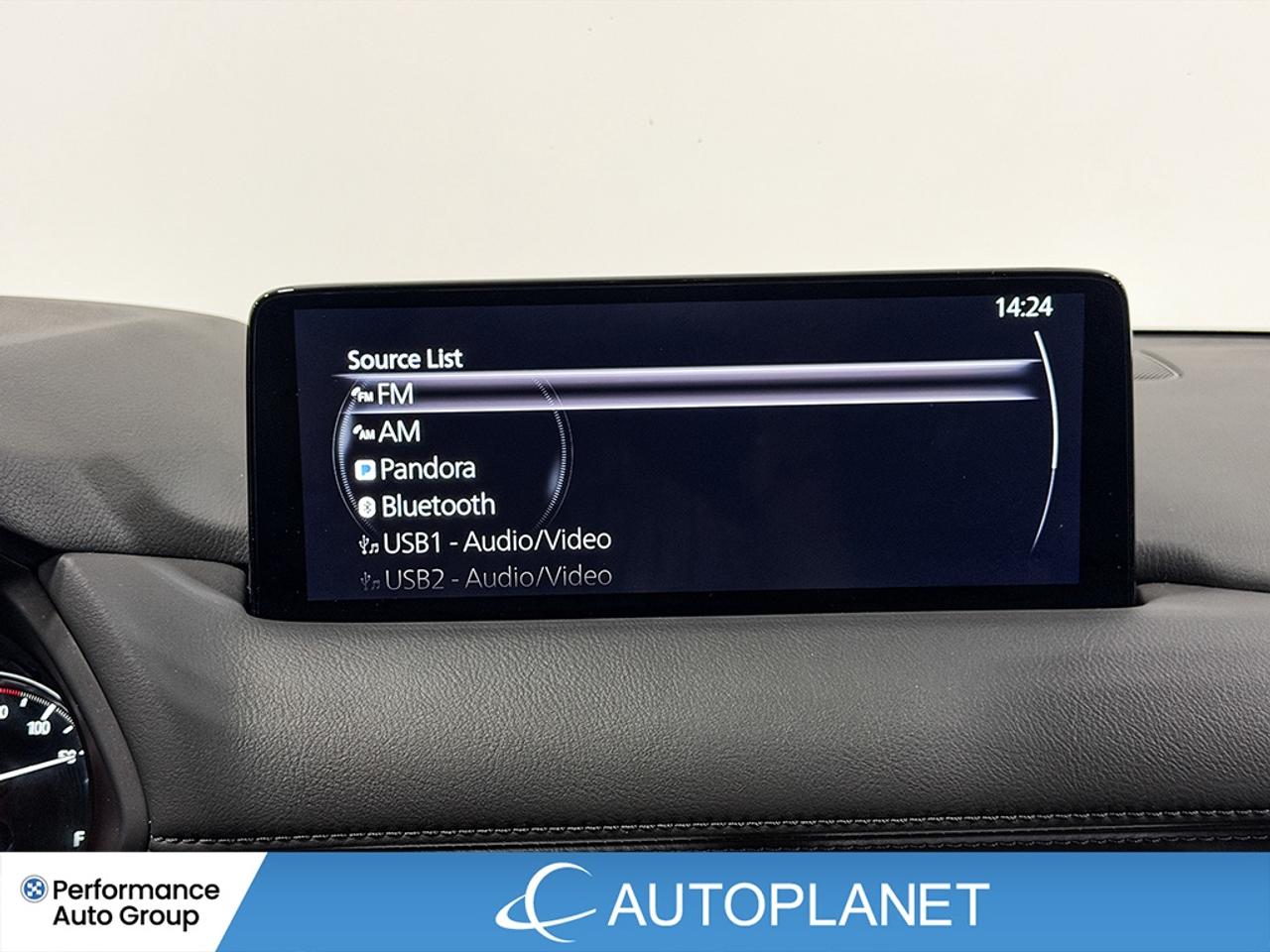 2024 Mazda CX-5 GS AWD, Back Up Cam, Heated Seats, Apple CarPlay! Photo