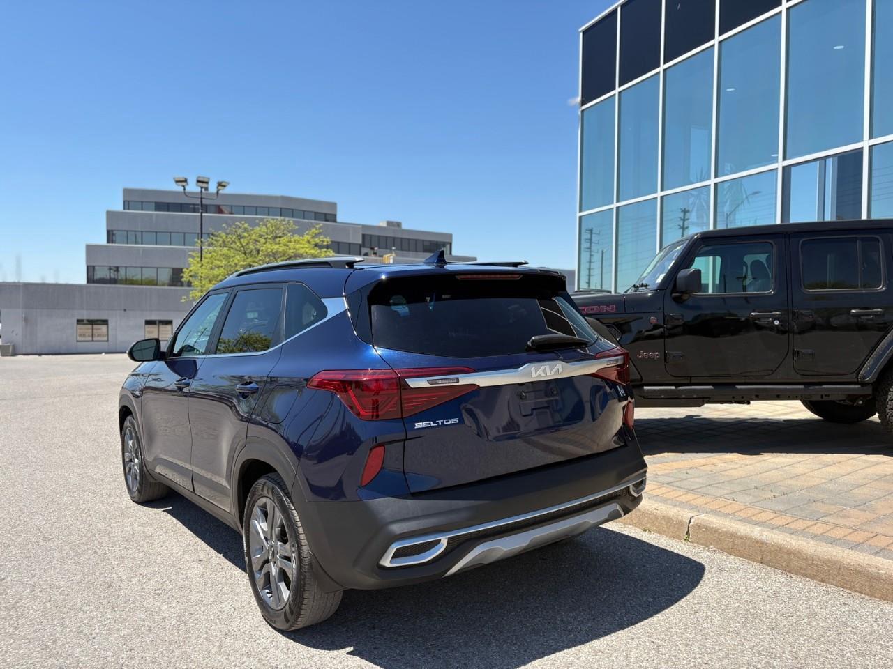 2023 Kia Seltos EX 4dr All-Wheel Drive Photo