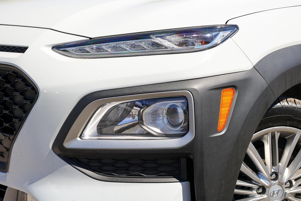 2021 Hyundai KONA 2.0L Luxury 4dr All-Wheel Drive Photo