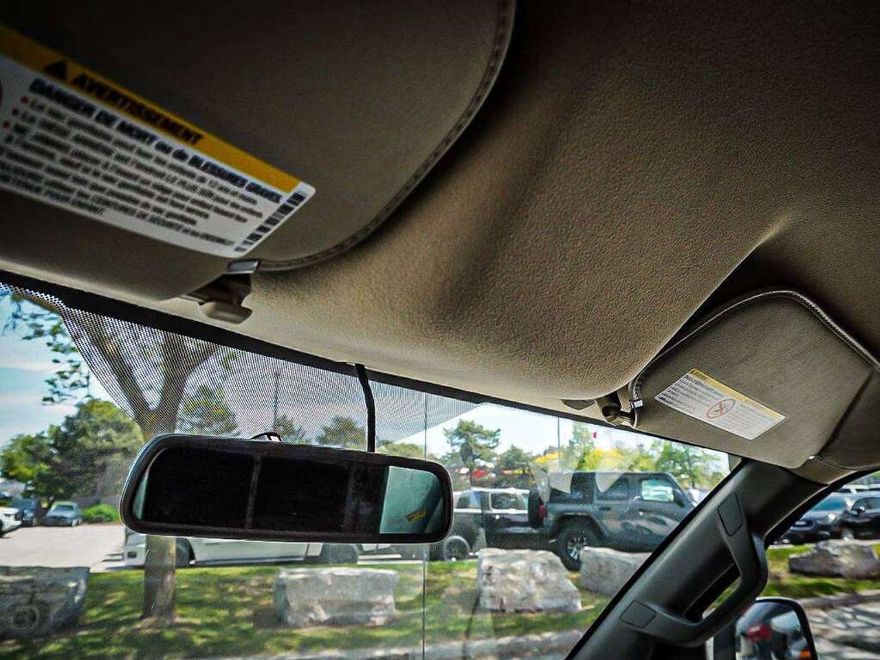 2025 Chevrolet Express 2500  Photo