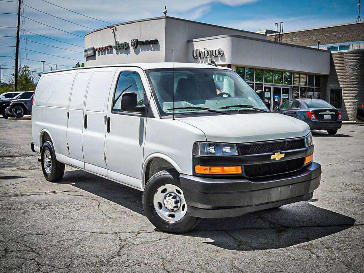 2025 Chevrolet Express 2500  Photo