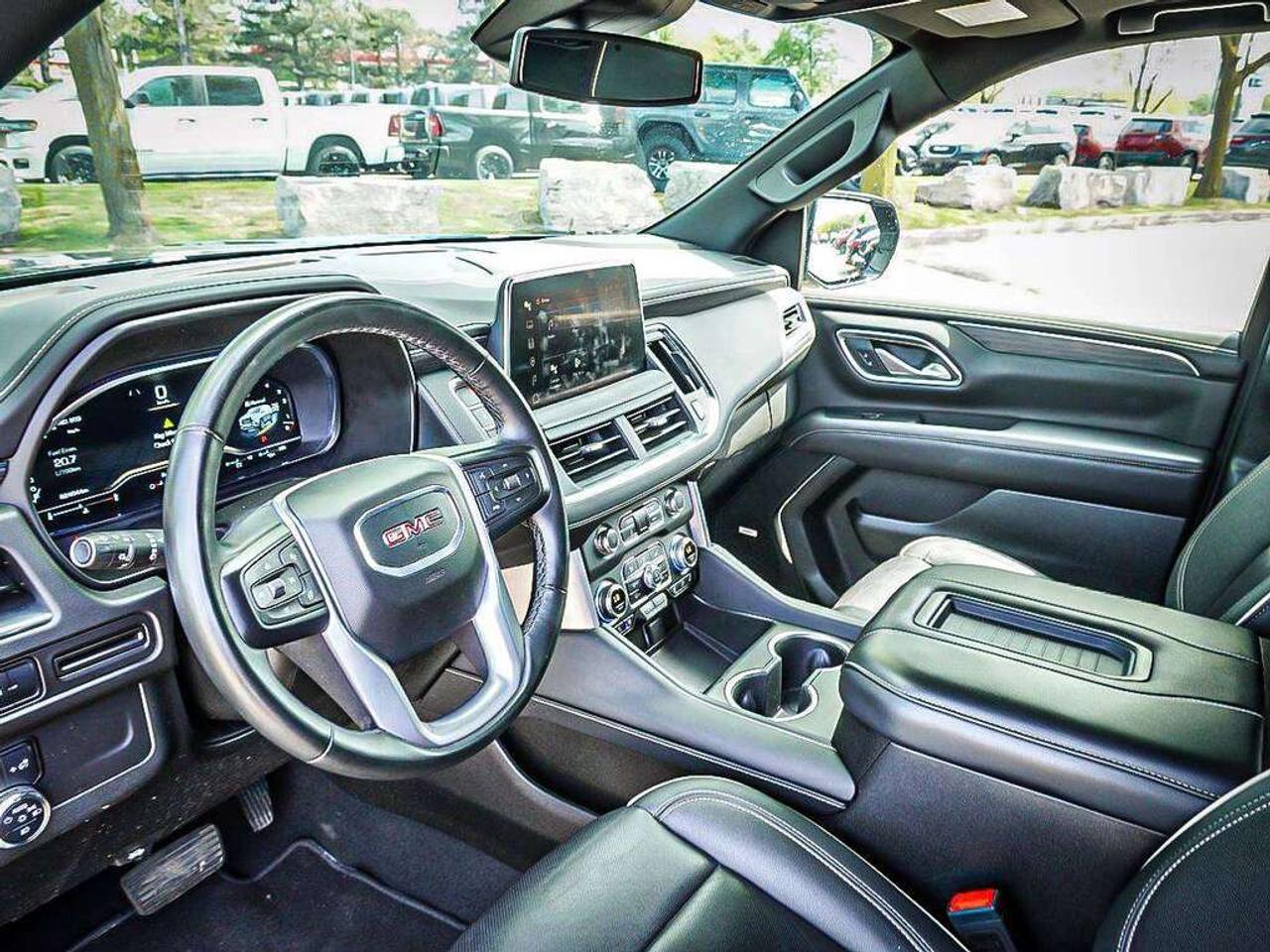 2024 GMC Yukon  Photo