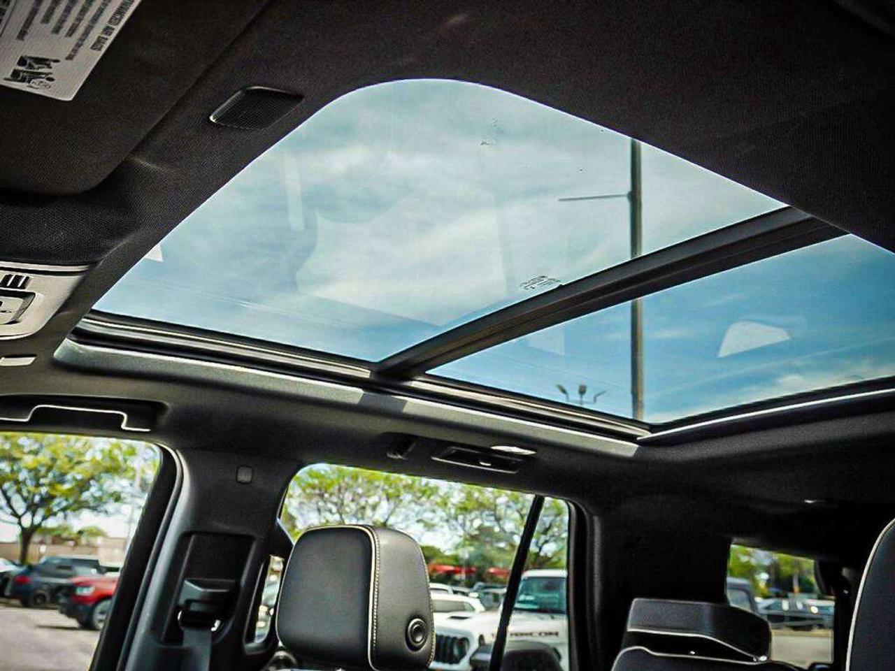 2024 GMC Yukon  Photo