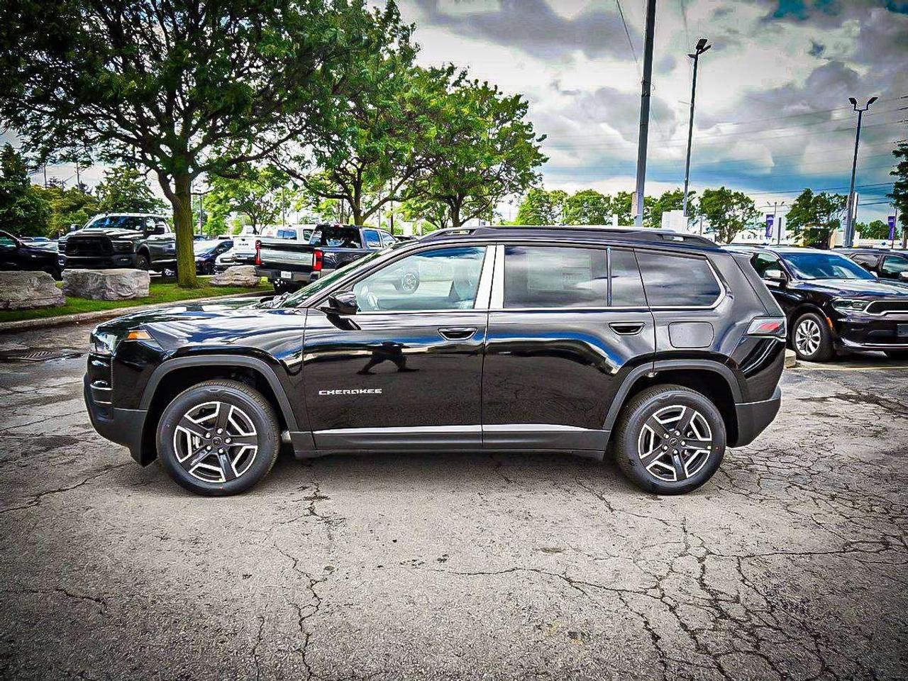 2026 Jeep Cherokee  Photo