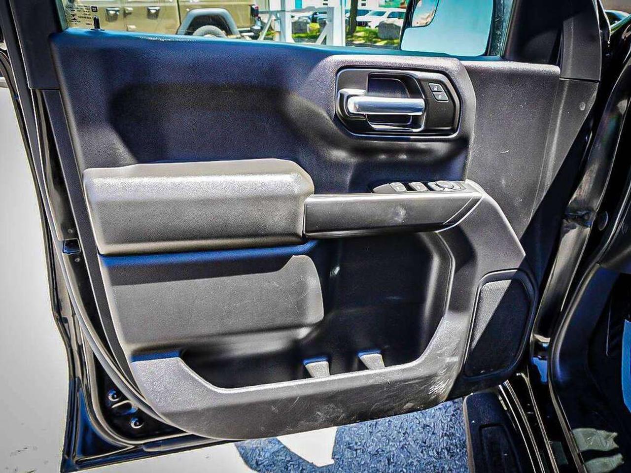 2022 Chevrolet 1500  Photo