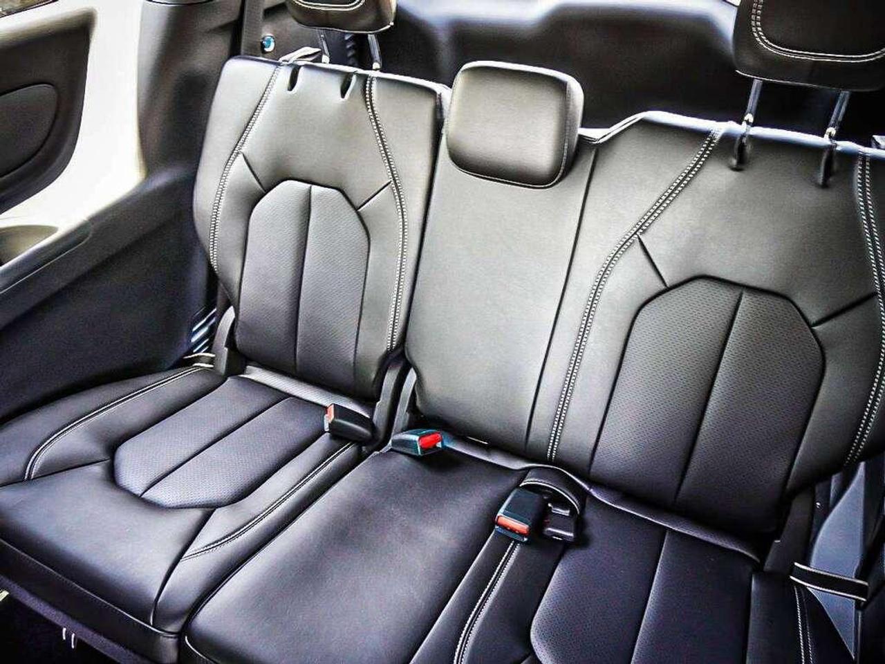 2027 Chrysler Pacifica  Photo