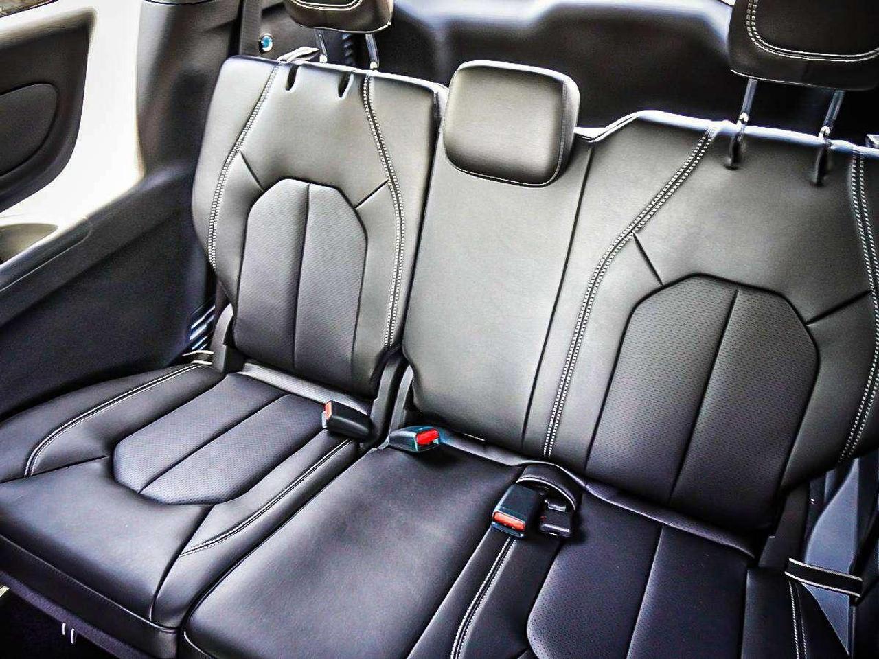 2027 Chrysler Pacifica  Photo