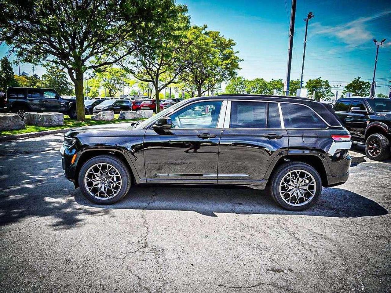 2026 Jeep Grand Cherokee  Photo