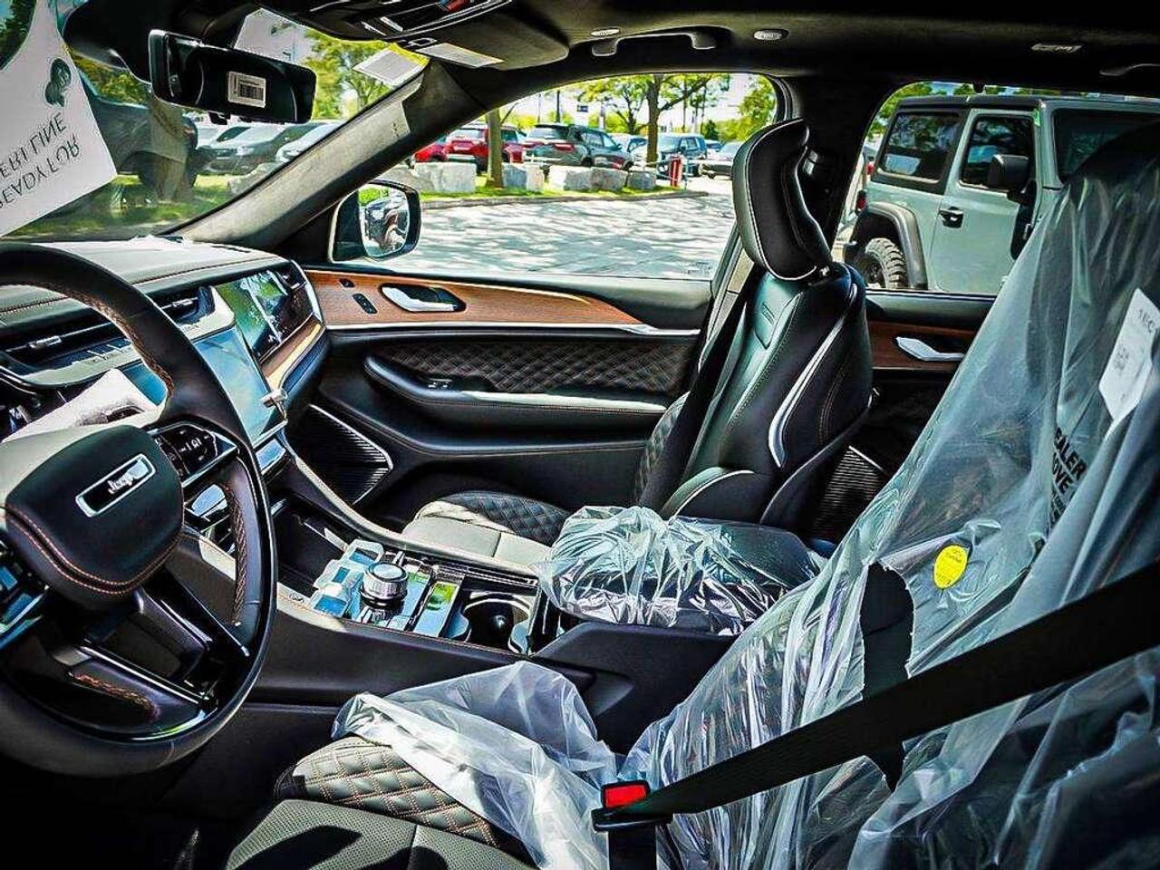 2026 Jeep Grand Cherokee  Photo