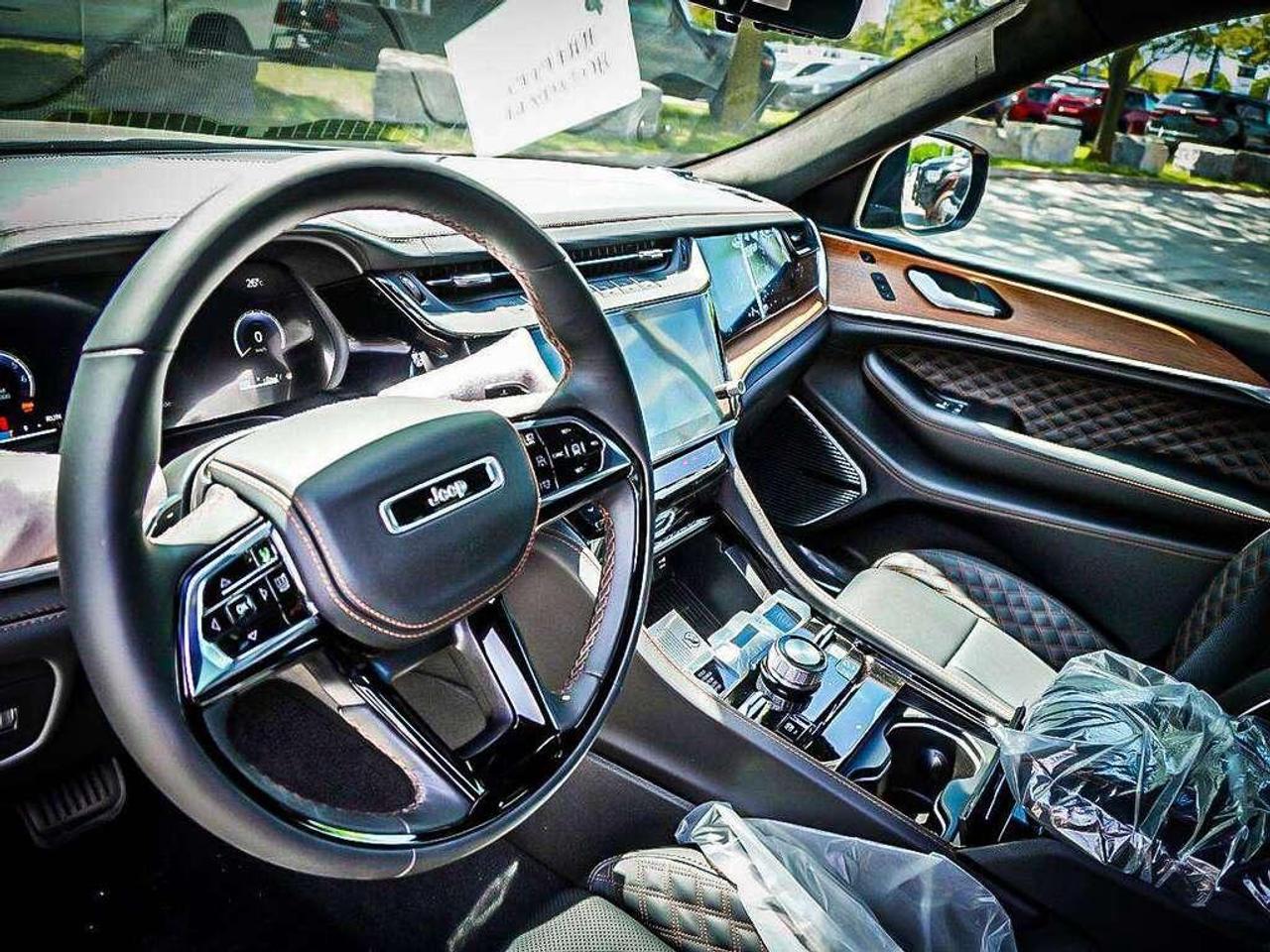 2026 Jeep Grand Cherokee  Photo