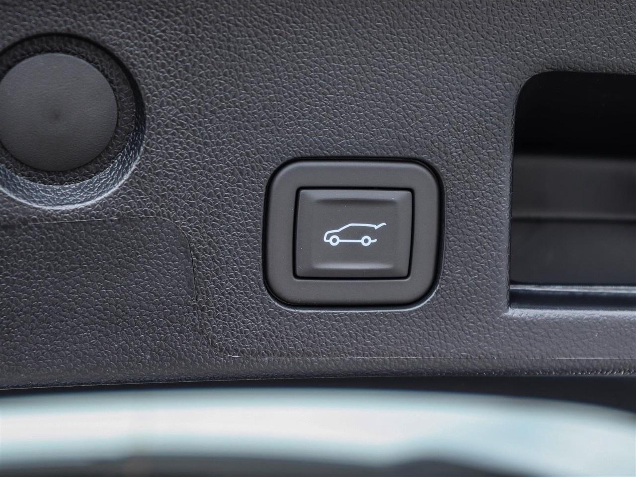 2026 Chevrolet Equinox AWD RS Photo