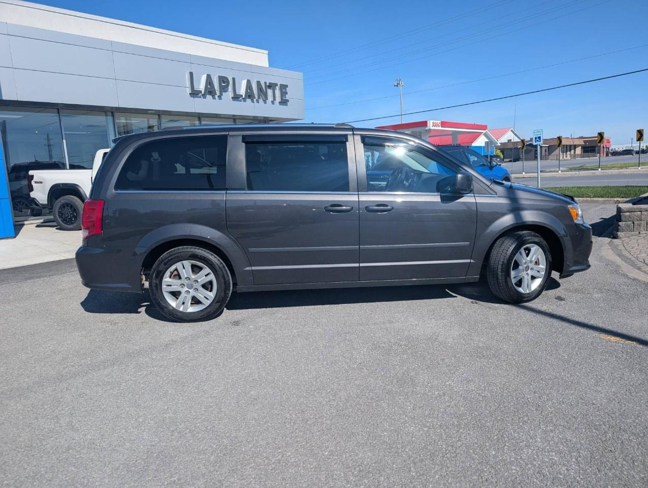 2019 Dodge Grand Caravan CREW PLUS 2WD Photo