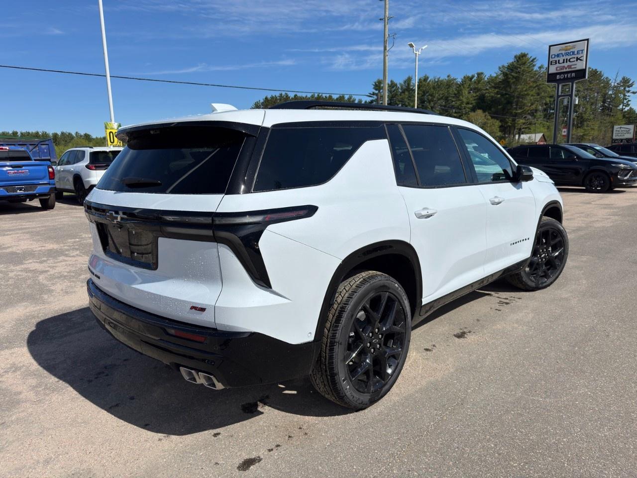 2026 Chevrolet Traverse AWD 4dr RS Photo