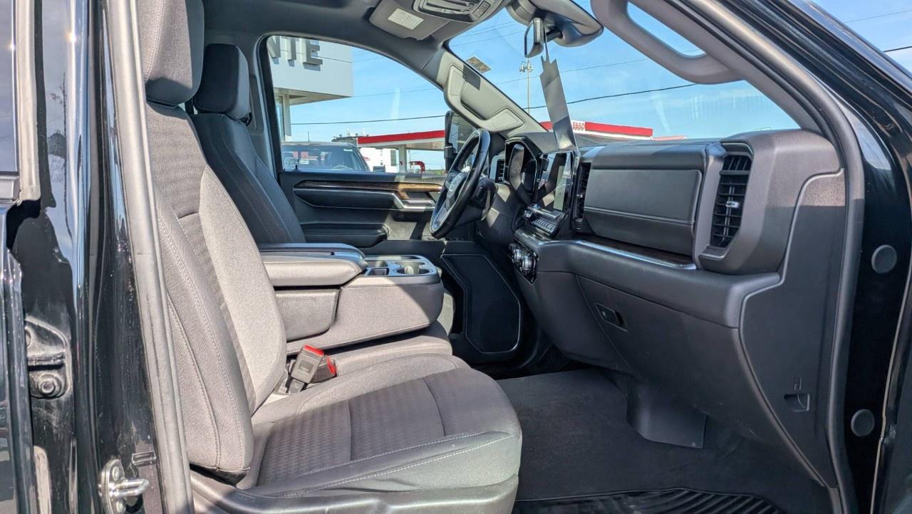 2024 GMC Sierra 1500 Crew Cab Standard Box 4-Wheel Drive Elevation Photo