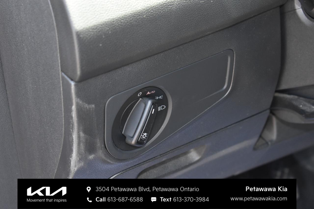 2020 Volkswagen Tiguan Trendline 4dr All-wheel Drive 4MOTION Photo