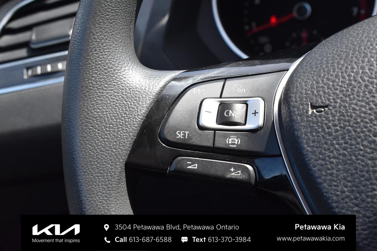 2020 Volkswagen Tiguan Trendline 4dr All-wheel Drive 4MOTION Photo