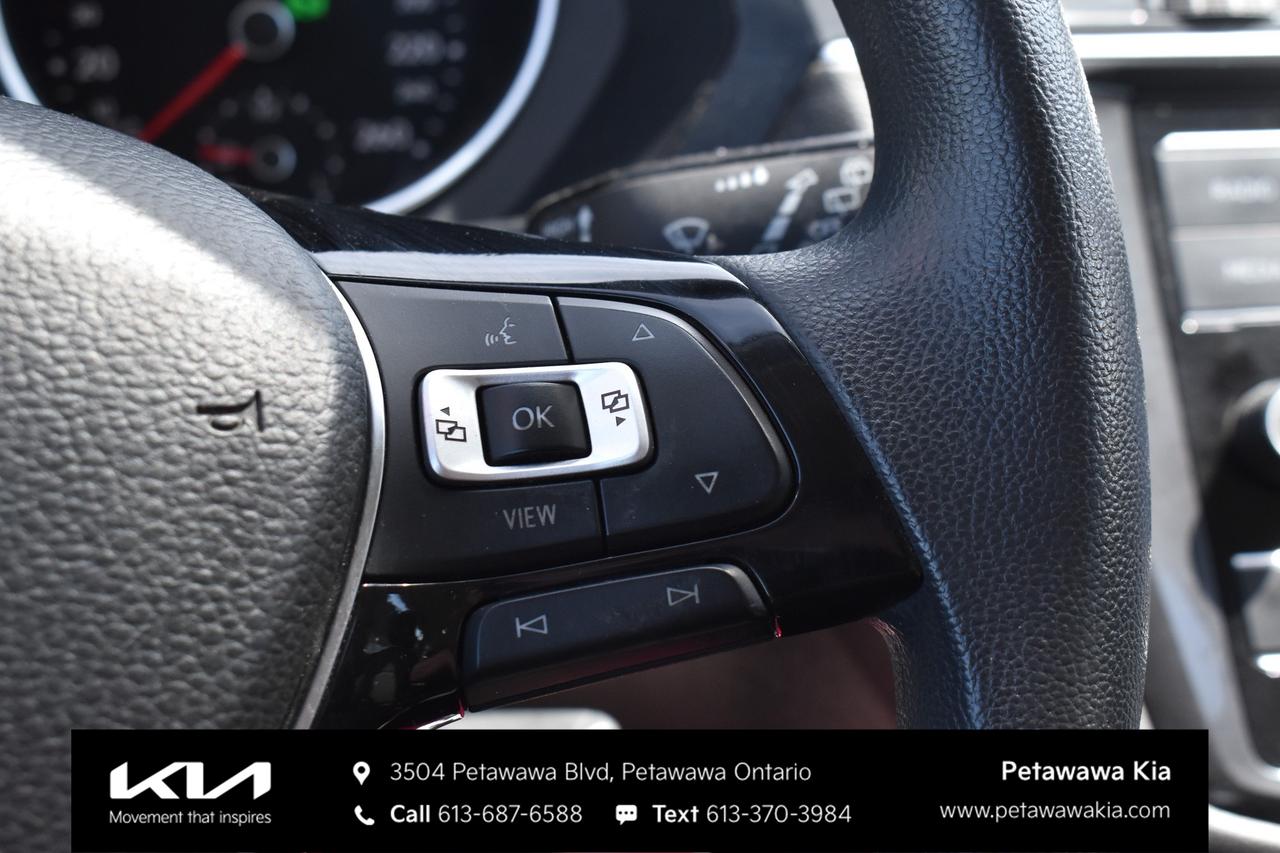 2020 Volkswagen Tiguan Trendline 4dr All-wheel Drive 4MOTION Photo