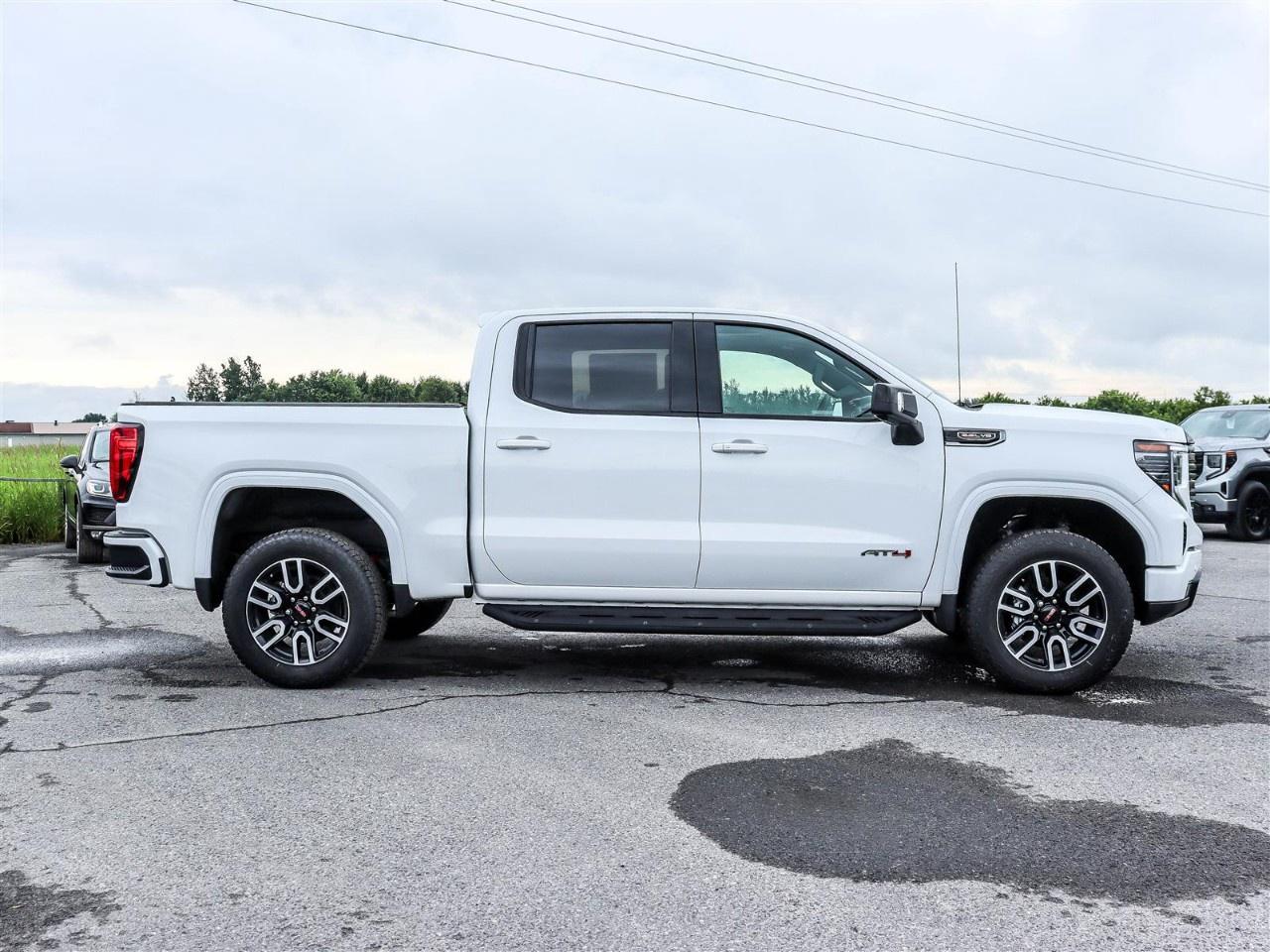 2026 GMC Sierra 1500 Crew Cab Short Box 4-Wheel Drive AT4 Photo