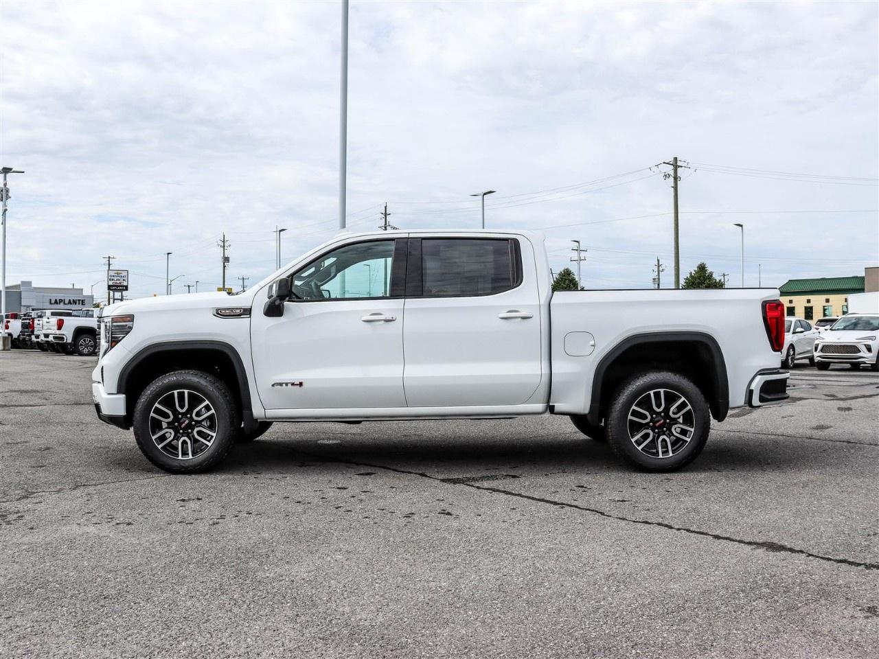 2026 GMC Sierra 1500 Crew Cab Short Box 4-Wheel Drive AT4 Photo