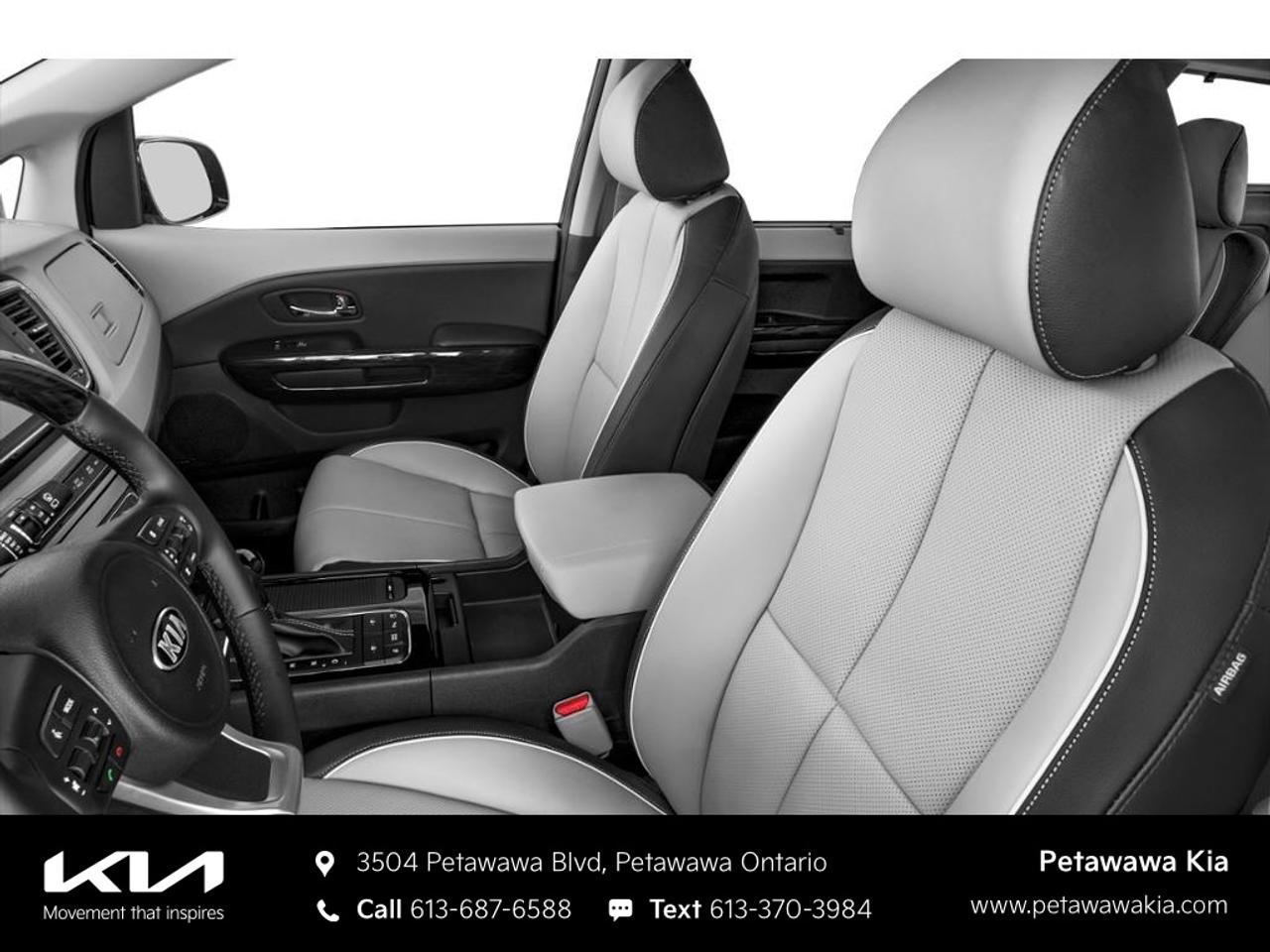 2017 Kia Sedona SXL Passenger Van Photo