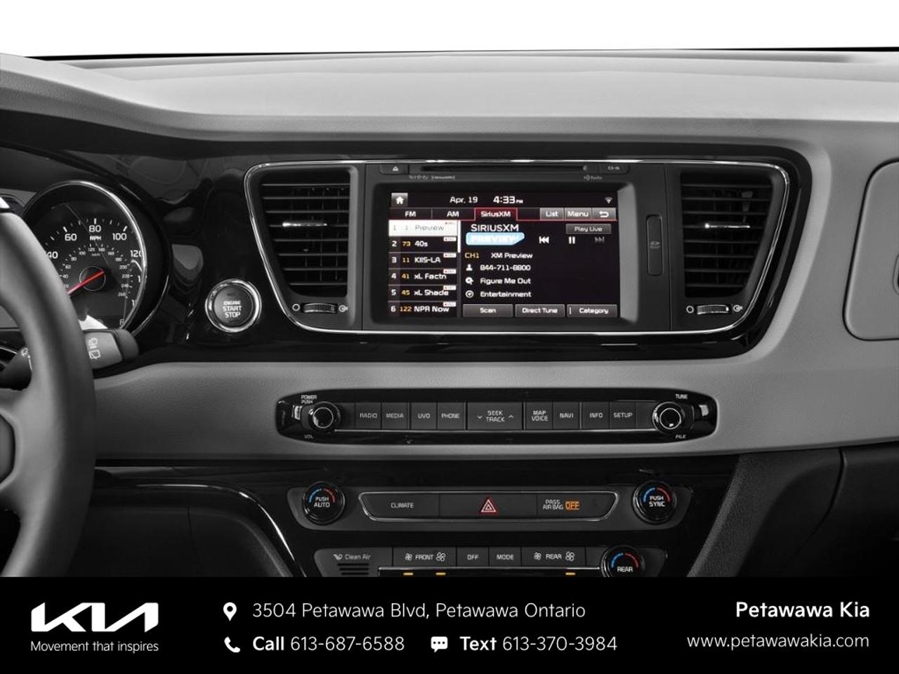 2017 Kia Sedona SXL Passenger Van Photo