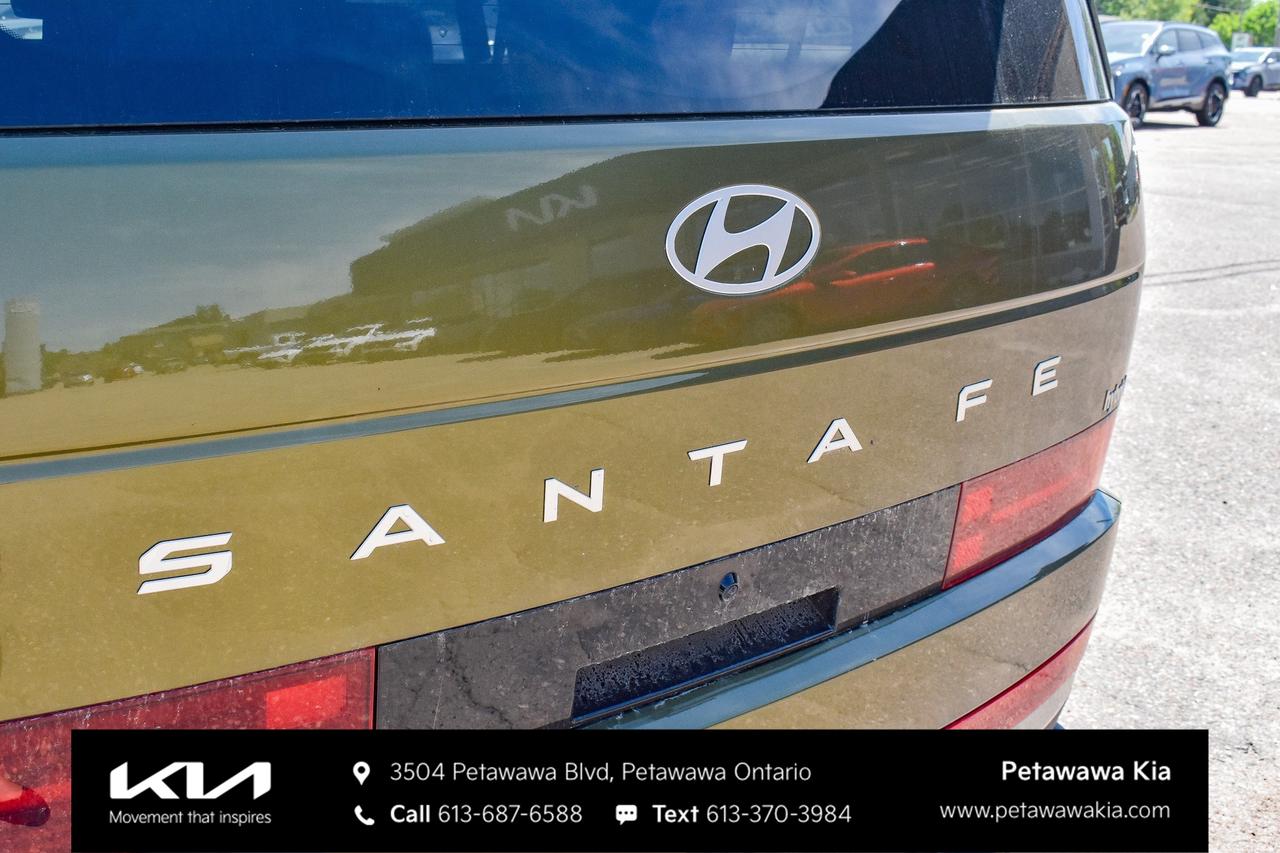 2025 Hyundai Santa Fe HEV Preferred w/Trend Package 4dr All-Wheel Drive Photo4