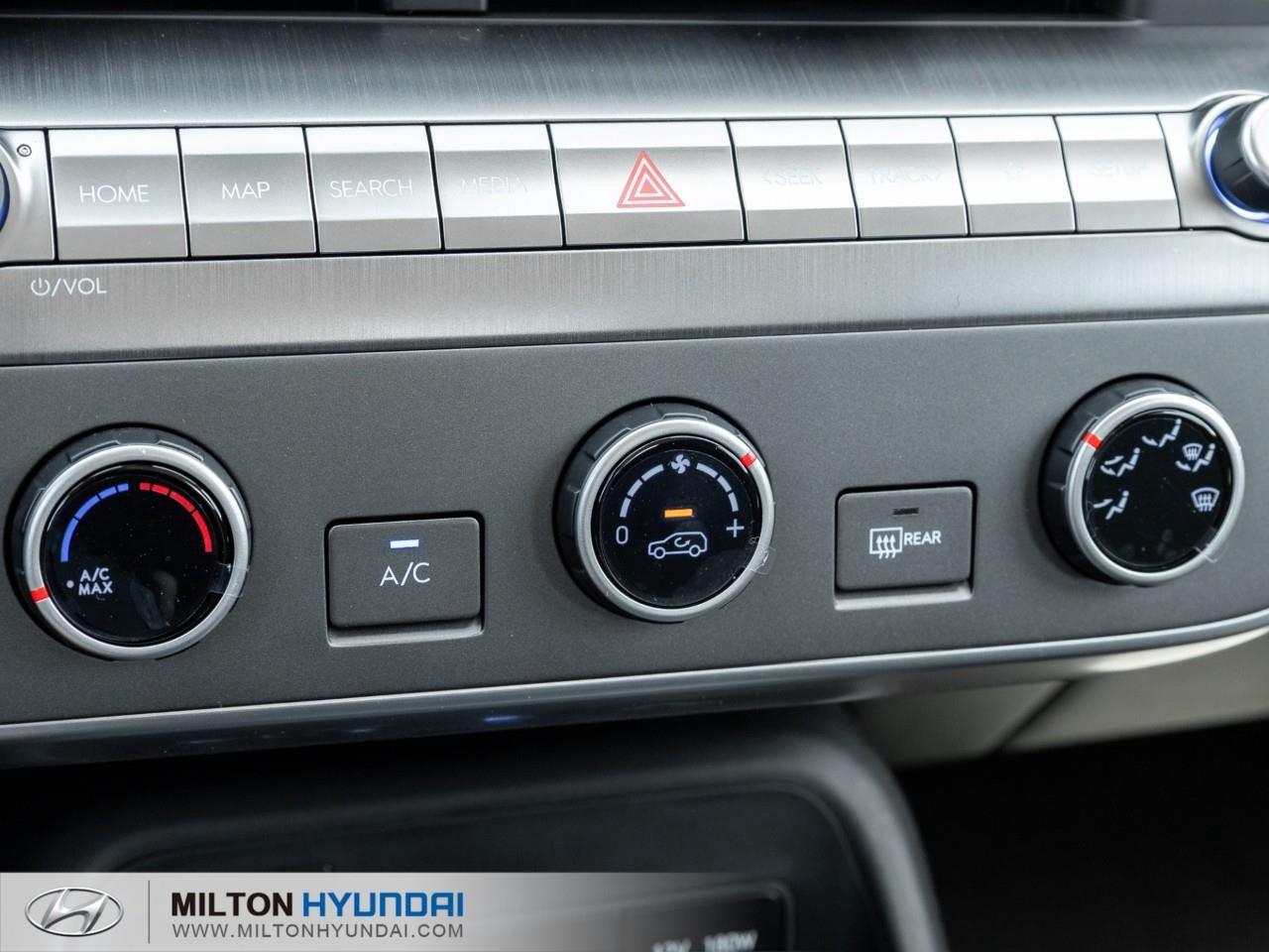 2026 Hyundai KONA 2.0L Essential 4dr All-Wheel Drive Photo
